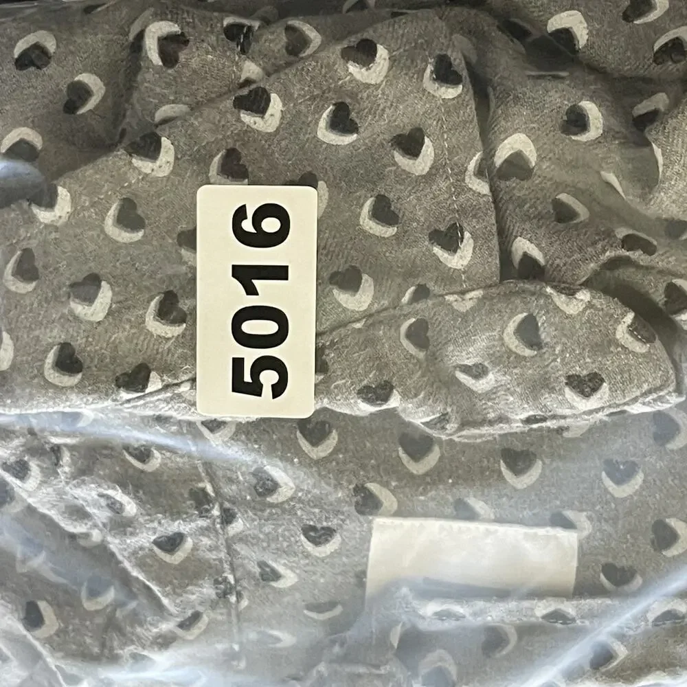 Grayson The Hero Top Womens 3 Medium Gray Heart Print Lyocell Button Up Soft - Picture 13 of 15